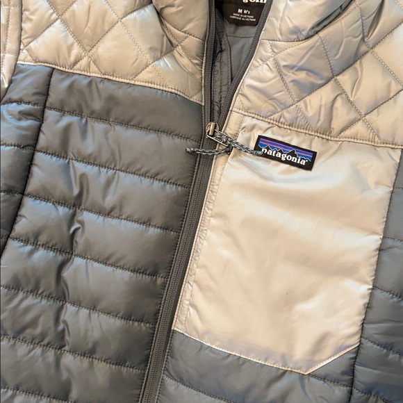 Patagonia Radalie Insulated Jacket Women’s Medium Two-Tone Gray Quilted NWT - Picture 3 of 5